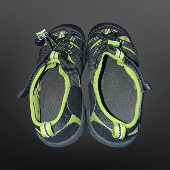 Keen Little Kids' Newport H2 Black/Neon Green Sandal Size 1 - Picture 6 of 7